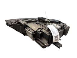 AUDI 8U0941774A Headlight right AUDI Q3 (8U) (2011-2018) — thumbnail 2