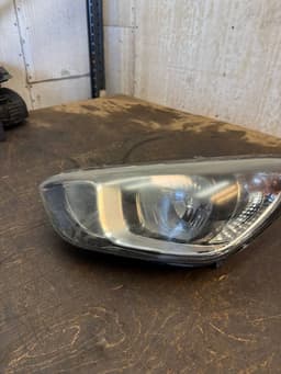 HYUNDAI 921014P500 Headlight left HYUNDAI i20 I (PB) (2008-2014) — thumbnail 2