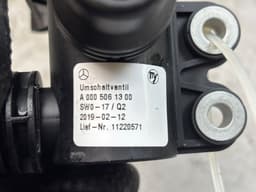 MERCEDES-BENZ A0005003040 Heater Bypass Valve MERCEDES-BENZ E-CLASS (W213) (2016-2023) — thumbnail 3