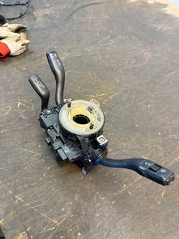 AUDI 8P0953513B 1K0959653D 8J0907137E 8P0953519C Indicator/wiper/slip ring switch (stalk) AUDI TT (8J) (2006-2014) — thumbnail 2