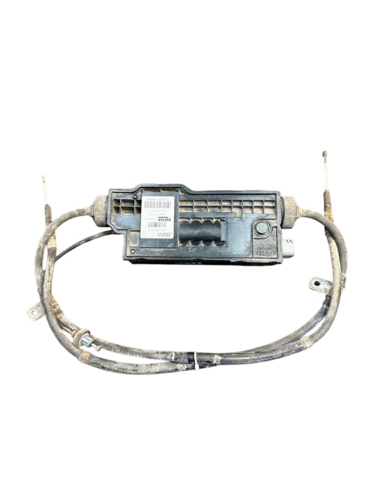 BMW 34436864132 6864132 34436882005 Parking brake motor / actuator BMW 7 (F01, F02) (2008-2016)