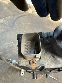 BMW 34436864132 6864132 34436882005 Parking brake motor / actuator BMW 7 (F01, F02) (2008-2016) — thumbnail 10