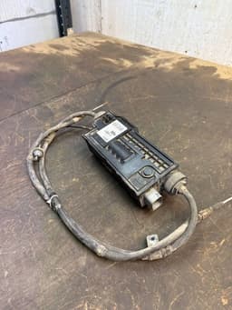 BMW 34436864132 6864132 34436882005 Parking brake motor / actuator BMW 7 (F01, F02) (2008-2016) — thumbnail 2