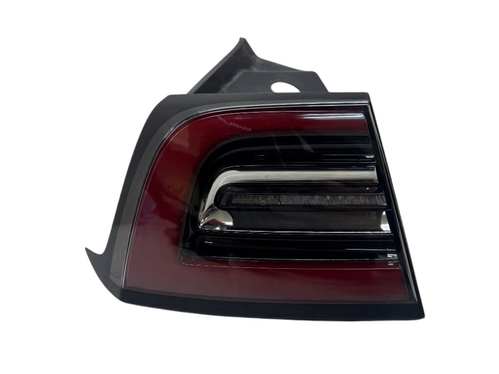 TESLA 1077399-00-D 107739900D Tail light left TESLA MODEL 3 (2017-)