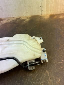 FORD Window washer reservoir FORD RANGER III (TKE, PX) (2011-2023) — thumbnail 9