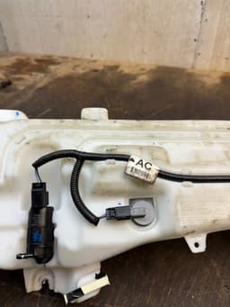 FORD Window washer reservoir FORD RANGER III (TKE, PX) (2011-2023) — thumbnail 8
