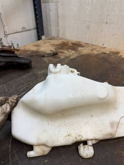 FORD Window washer reservoir FORD RANGER III (TKE, PX) (2011-2023) — thumbnail 4