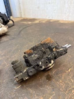 MERCEDES-BENZ 0445010143 A6460700401 6460700401 Fuel injection pump, diesel MERCEDES-BENZ VITO / VIANO (W639) (2003-2014) — thumbnail 4