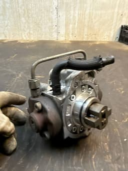 TOYOTA 221000R040 Fuel injection pump, diesel TOYOTA AVENSIS (T270) (2009-2018) — thumbnail 2