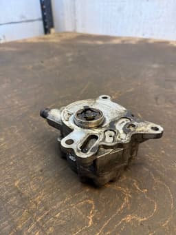 VW 03G145209C Fuel injection pump, diesel VW PASSAT B6 (3C) (2005-2010) — thumbnail 2