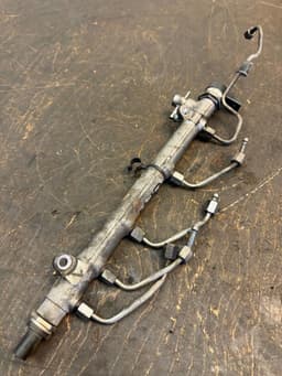 MERCEDES-BENZ 0445214163 A6460701595 6460701595 Fuel Distributor / fuel rail MERCEDES-BENZ VITO / VIANO (W639) (2003-2014) — thumbnail 3