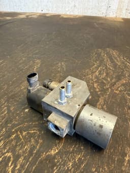 FIAT 51868728 51929839 51893651 Fuel pressure regulator FIAT PUNTO III / EVO (199) (2005-2018) — thumbnail 2