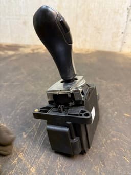 BMW 9149014 61319168847 61319228590 61319197970 Gearshift Mechanism BMW X5 (E70) (2007-2013) — thumbnail 3