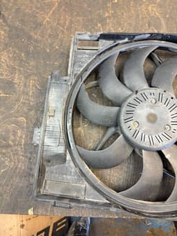 BMW 17428641965 8641965 17427640650 Radiator Fan Electric BMW 3 (F30, F31, F80) (2011-2019) — thumbnail 9