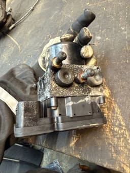 CHRYSLER ABS hydraulic unit / pump CHRYSLER VOYAGER IV (RG, RS) (2000-2008) — thumbnail 10