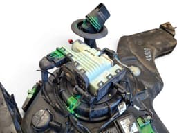 SEAT 7N0131877 AdBlue tank SEAT ALHAMBRA II (7N) (2010-2020) — thumbnail 5