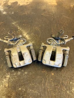 AUDI 8J0615423C 8J0615423F 8J0615424C 8J0615424F 8J0615425F Brake caliper rear set AUDI TT (8J) (2006-2014) — thumbnail 2