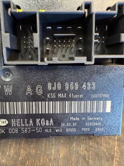 AUDI 8J0959433 Comfort Module (CCM) AUDI TT (8J) (2006-2014) — thumbnail 6