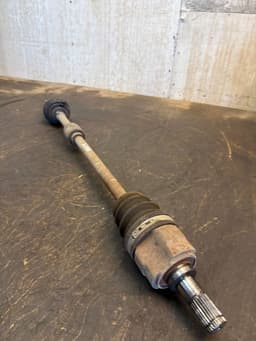 HYUNDAI 495001J250 495011J205 Drive Shaft Front Right HYUNDAI i20 I (PB) (2008-2014) — thumbnail 2