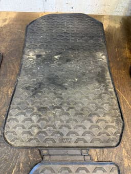 BMW Floor Mat Set BMW 3 (E90, E91, E92, E93) (2005-2011) — thumbnail 8