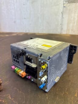 BMW 65129327318 9327318 Radio BMW 7 (F01, F02) (2008-2016) — thumbnail 3