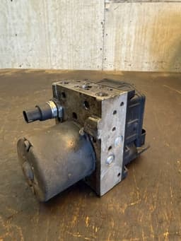 MERCEDES-BENZ 0265950094 A0004466689 ABS hydraulic unit / pump MERCEDES-BENZ VITO / VIANO (W639) (2003-2014) — thumbnail 3