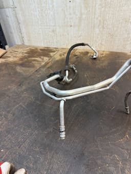LAND ROVER LR079428 GJ3219A834BD LR094352 HJ3219A834BA LR070477 GJ3219N602BC LR027790 BJ3219E932AA LR105245 HJ3219E932AB AC Pipeline From Expansion Valve To Condenser LAND ROVER EVOQUE I (L538) (2011-2018) — thumbnail 7