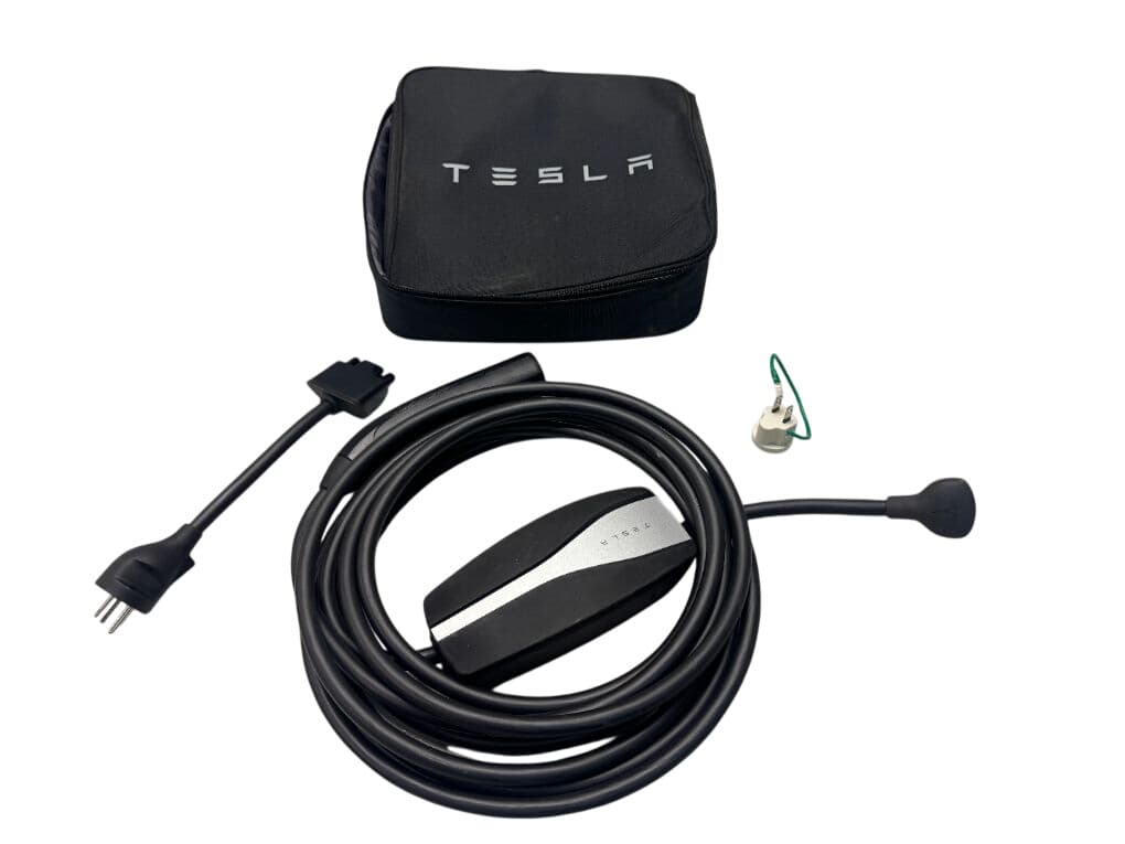 TESLA 1101789-00-M 110178900M Battery charger TESLA MODEL 3 (2017-)