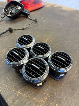 AUDI 8J0820901A 8J0820901B 8J0820901C 8J0820901D 8J0820901 Air Vent Center Front AUDI TT (8J) (2006-2014) — thumbnail 2
