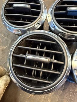 AUDI 8J0820901A 8J0820901B 8J0820901C 8J0820901D 8J0820901 Air Vent Center Front AUDI TT (8J) (2006-2014) — thumbnail 4