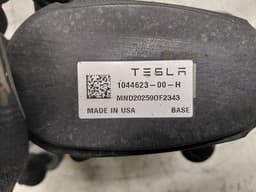 TESLA 104462300H Brake caliper rear left TESLA MODEL 3 (2017-) — thumbnail 7