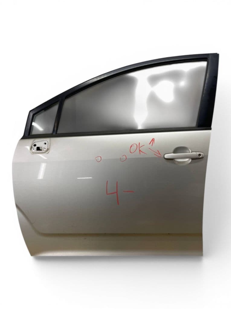 TOYOTA 671120F010 Door Front Left TOYOTA COROLLA Verso II (AR10) (2004-2009)