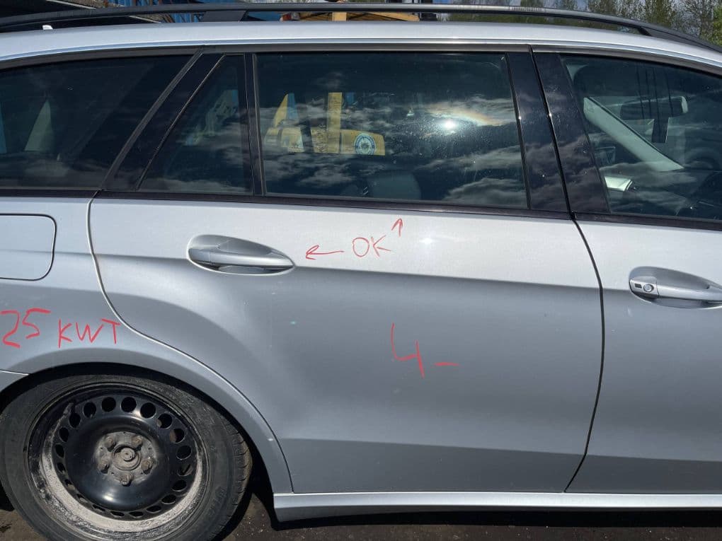 MERCEDES-BENZ 2127300405 Door Rear Right MERCEDES-BENZ E-CLASS (W212) (2009-2016)