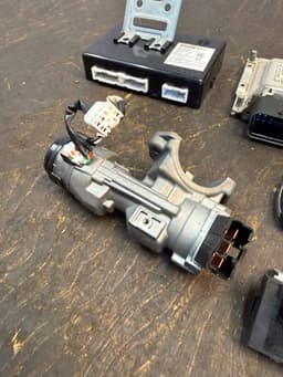 HYUNDAI 954001JBB1 391152B007 2298AVIMA01 919511J030 Engine ECU immo kit / set HYUNDAI i20 I (PB) (2008-2014) — thumbnail 9