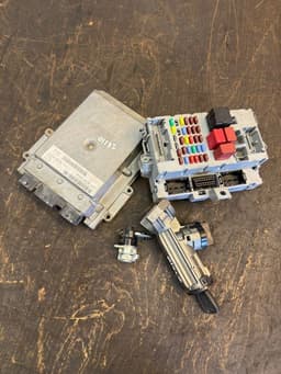 PEUGEOT 9666484580 9666360280 1677661480 Engine ECU immo kit / set PEUGEOT BOXER (250) (2006-) — thumbnail 3
