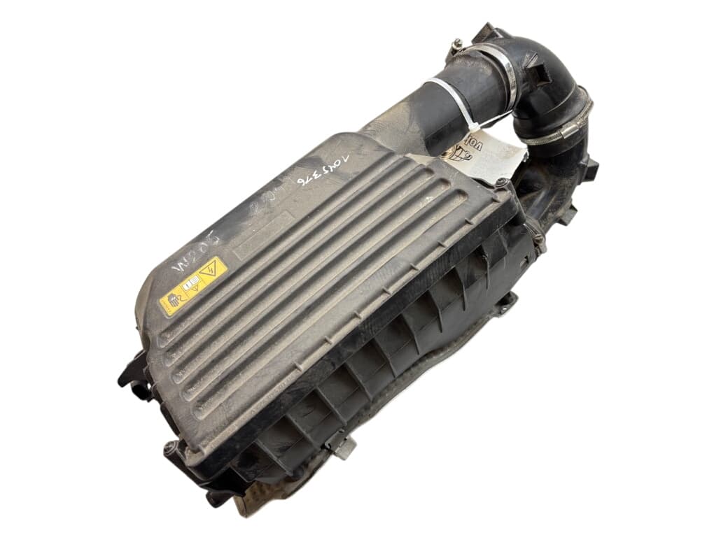 A2740901701 Air Cleaner (filter box) MERCEDES-BENZ C-CLASS (W205) (2013-2021)