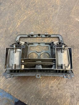 MERCEDES-BENZ A6396800007 6396800007 Air Vent Center Front MERCEDES-BENZ VITO / VIANO (W639) (2003-2014) — thumbnail 8