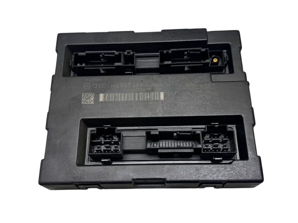 VW 4H0907064AM Comfort Module (CCM) VW TOUAREG II (7P) (2010-2018)