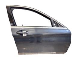MERCEDES-BENZ A2057200205 Door Front Right MERCEDES-BENZ C-CLASS (W205) (2013-2021) — thumbnail 1