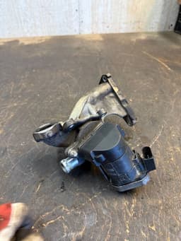 MERCEDES-BENZ 00005320C5 A6461400860 A6461420067 EGR Valve MERCEDES-BENZ VITO / VIANO (W639) (2003-2014) — thumbnail 3