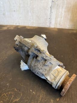 BMW 7589155 31508635702 31508635701 Front axle Differential BMW 7 (F01, F02) (2008-2016) — thumbnail 2