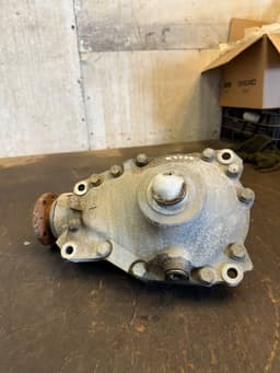 BMW 7589155 31508635702 31508635701 Front axle Differential BMW 7 (F01, F02) (2008-2016) — thumbnail 7