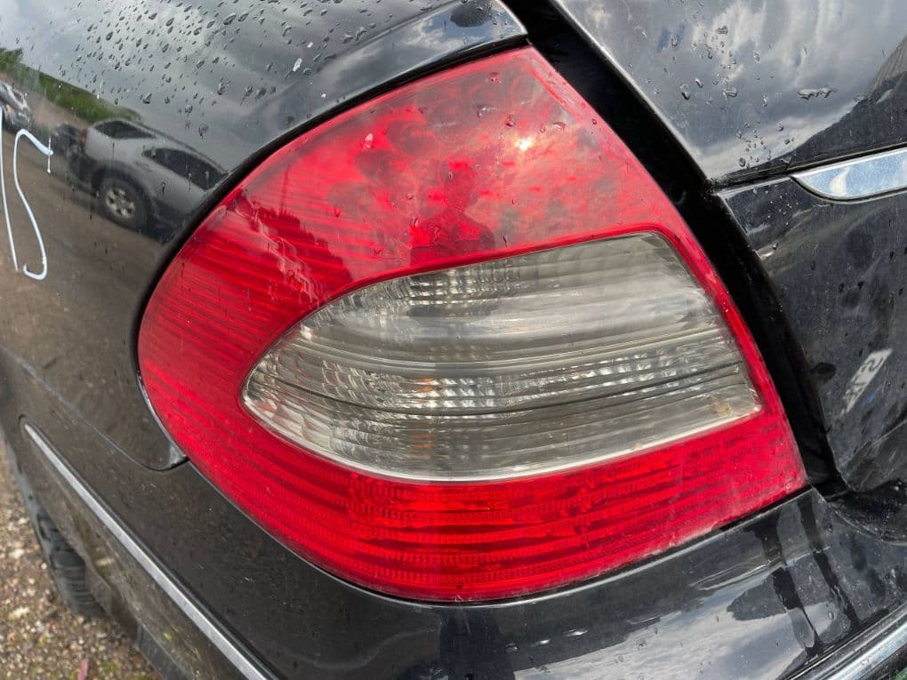 MERCEDES-BENZ 2118202564 Tail light left MERCEDES-BENZ E-CLASS (W211) (2002-2009)
