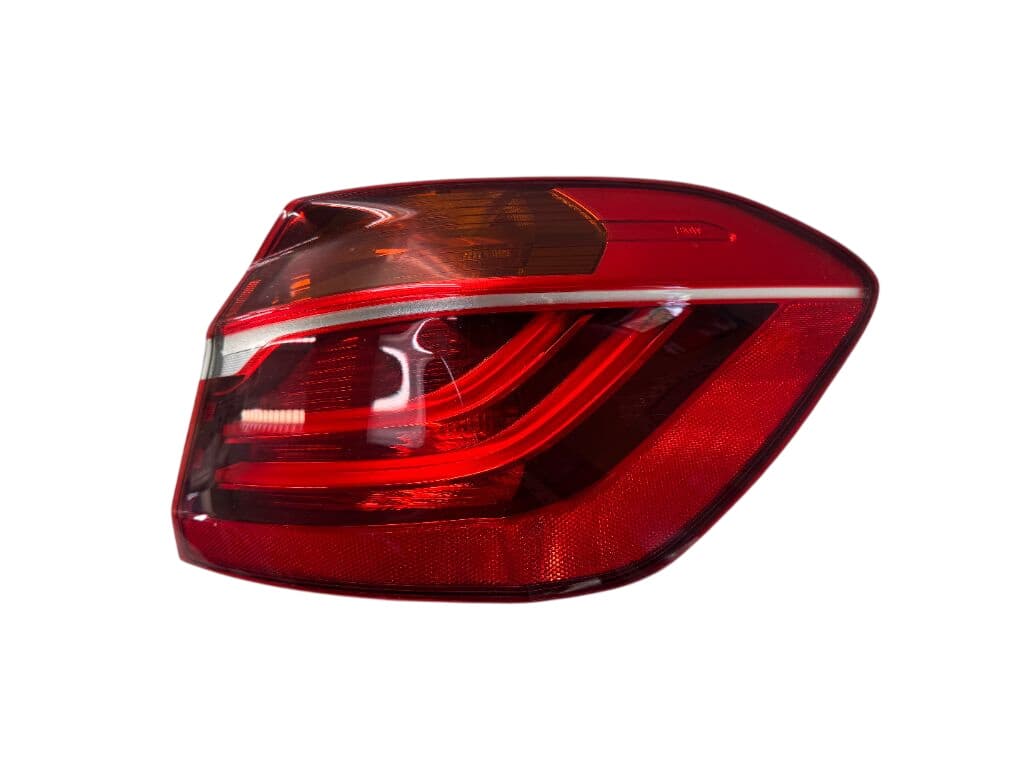 BMW 7311060 Tail light, right BMW 2 Active Tourer (F45, F46) (2013-2021)
