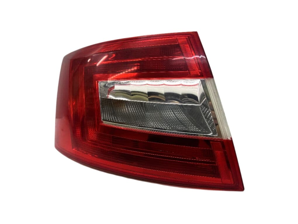SKODA 5E5945111 Tail light left SKODA OCTAVIA III (5E) (2012-2019)