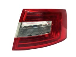 SKODA 5E5945112 Tail light, right SKODA OCTAVIA III (5E) (2012-2019) — thumbnail 1