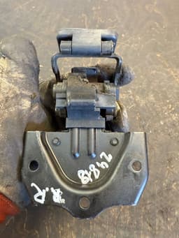 MERCEDES-BENZ A6398200542 6398200542 Rear Side opening window Lock Right MERCEDES-BENZ VITO / VIANO (W639) (2003-2014) — thumbnail 3