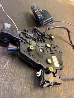 VW 7H0843654BR Sliding door lock right VW TRANSPORTER T5 / MULTIVAN (7H, 7E, 7J) (2003-2015) — thumbnail 4