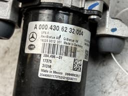 MERCEDES-BENZ A0004306232 Vacuum pump Brakes MERCEDES-BENZ E-CLASS (W213) (2016-2023) — thumbnail 3