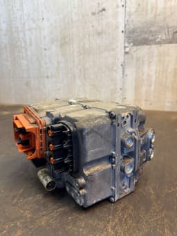 BMW 0437508243 8679699 12368679699 12368742493 12368742494 Hybrid converter / inverter BMW 3 (F30, F31, F80) (2011-2019) — thumbnail 6